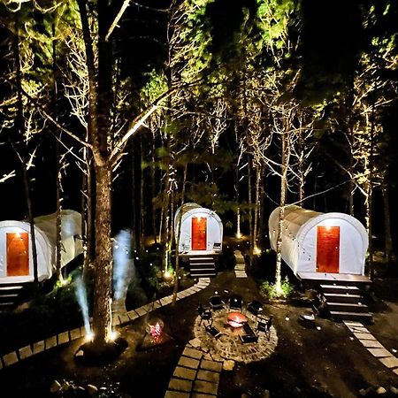 De Vivre Homestay Mang Den Kon Von Kla Exterior foto